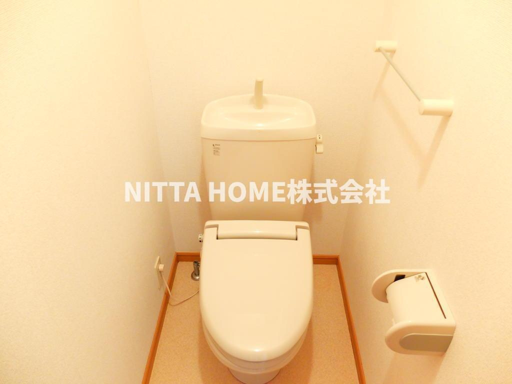 エスポワールシャトー’０６のトイレ|暖房便座付きのトイレです＊