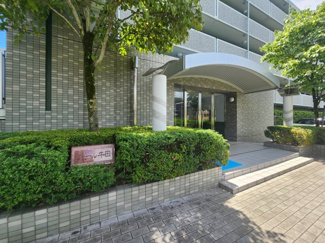 【エントランス】 | ヴェール牛田 | 綺麗に管理されたエントランスです