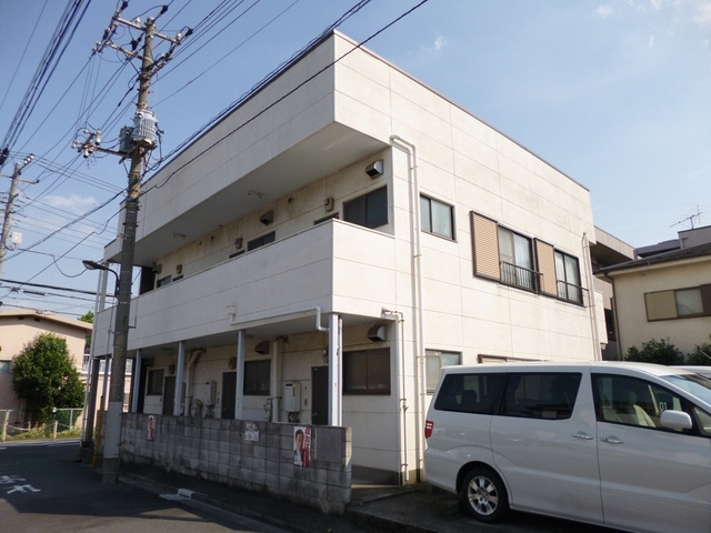 横山コーポの外観|閑静な住宅地の立地です♪