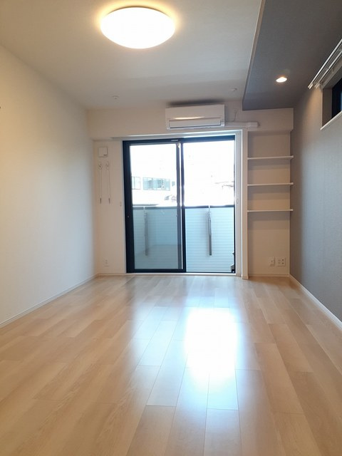 サンモール　鶴島の居間・リビング|居室・リビング