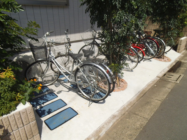 ハックベリーグレイスのその他共用部分|敷地内駐輪場ございます☆