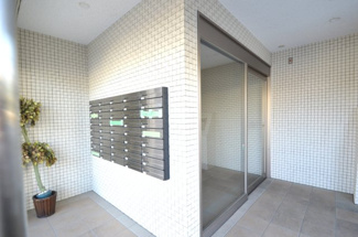 【エントランス】 | ソレイユ御蔵町