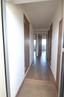 【玄関】 | ソレイユ御蔵町