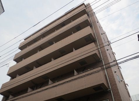 アマヴェル両国の外観