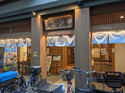 アマヴェル両国の周辺