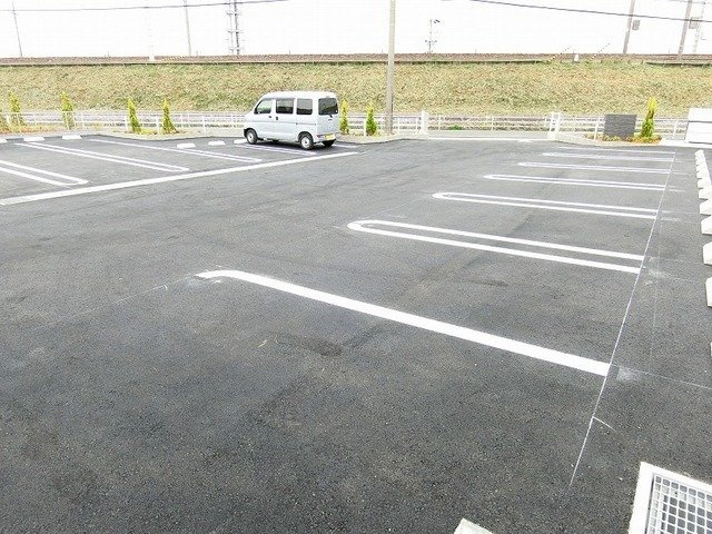Ｒｅｄｉａ（レディア）の駐車場