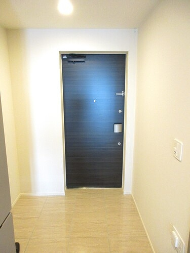 サーパス宇都宮県庁前通りの玄関|玄関