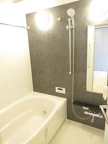 サーパス宇都宮県庁前通りの浴室|浴室