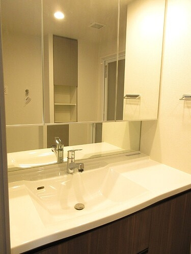 サーパス宇都宮県庁前通りの洗面所|洗面台