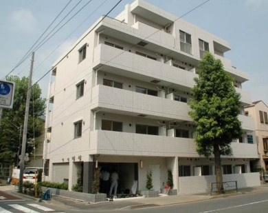 【外観】 | ヴェルト中野上鷺宮 | 鉄筋コンクリート造のがっちりとした建物。