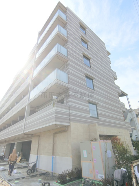 コンフォリア・リヴ南六郷の外観