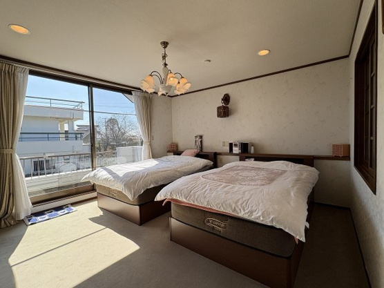 【寝室】 | 伊豆急伊豆高原　戸建