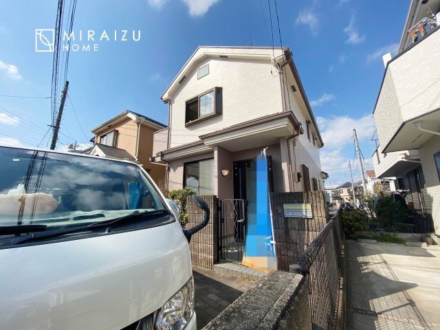 【浴室】 | 清潔感のある広い浴室が自慢です。疲れた日にはお湯をためてリラックスタイムを楽しみたいですね、今はスマホも防水の時代です、半身浴をしながら動画視聴、漫画視聴、楽しく過ごしたいですね^^