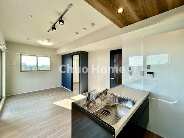 ライジングプレイス浅草弐番館のキッチン|ダイニングキッチン