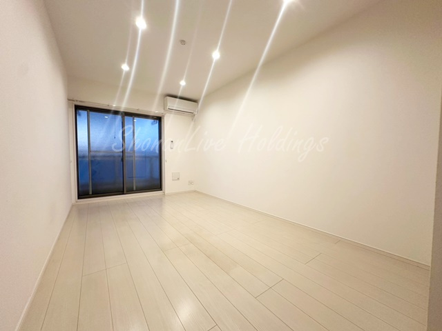 リブリ・日向の居間・リビング|広々とした室内