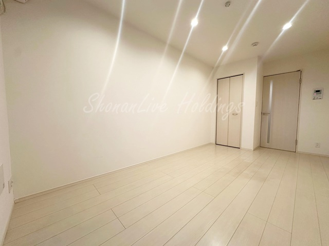 リブリ・日向の寝室|広々とした室内