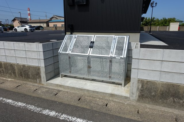インダストリアル7　Bのその他共用部分|敷地内ゴミステーション