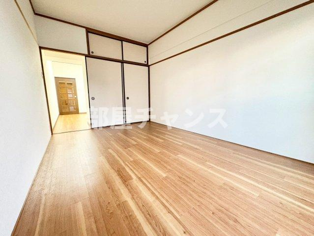 パークサイドメゾン伏見の寝室