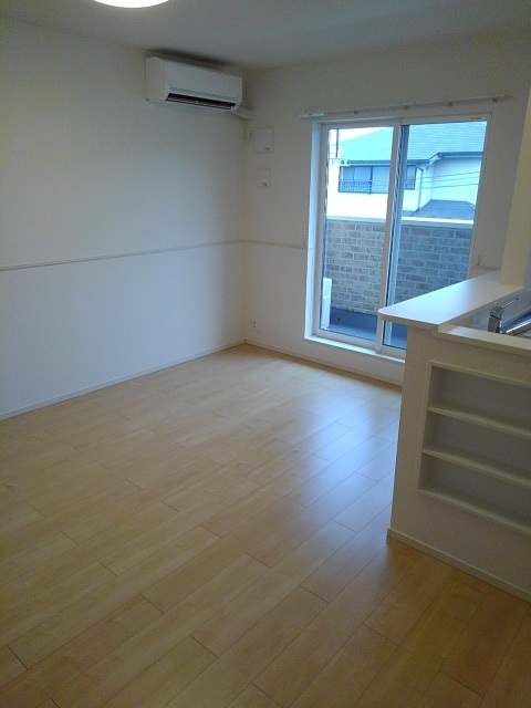 サニーレジデンスＳの居間・リビング|居室・リビング