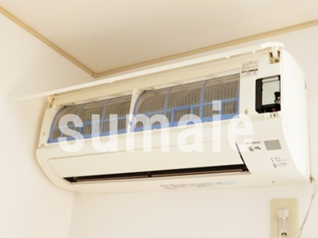 ヴァンクレスト　Cの設備|エアコン付きです。