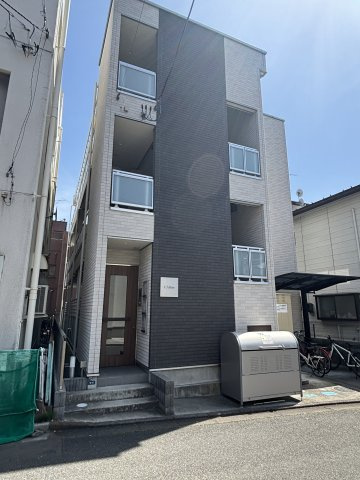 ラリュールの外観