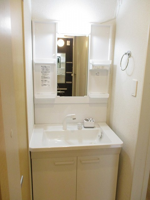 フラン・アンジュ　Ⅱの洗面所|洗面所