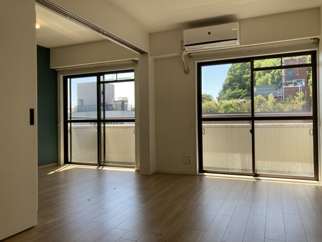 ライオンズマンション京都岡崎の居間・リビング