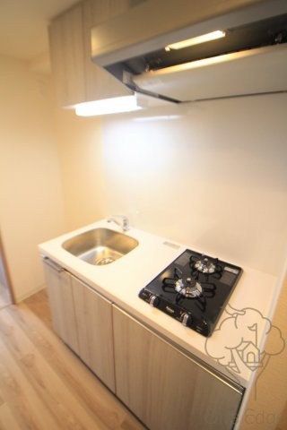 プレサンスブルーム東三国のキッチン
