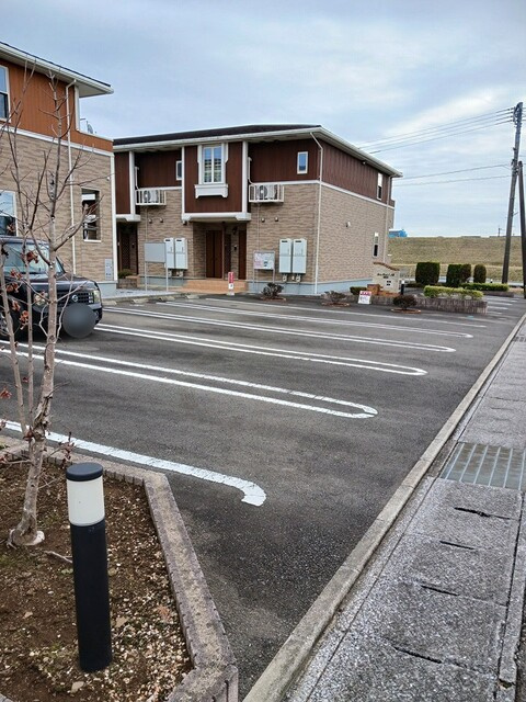 ブリーゼ楓Ⅱ　Ｂの駐車場|駐車場