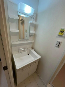 K RESIDENCE柏の洗面所