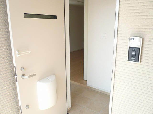 アーデント　ブローテ檍　Ａのエントランス|エントランス