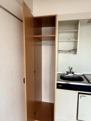 シティコア舞子の収納