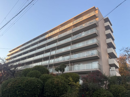 【外観】枚方ハイツ第八号棟 