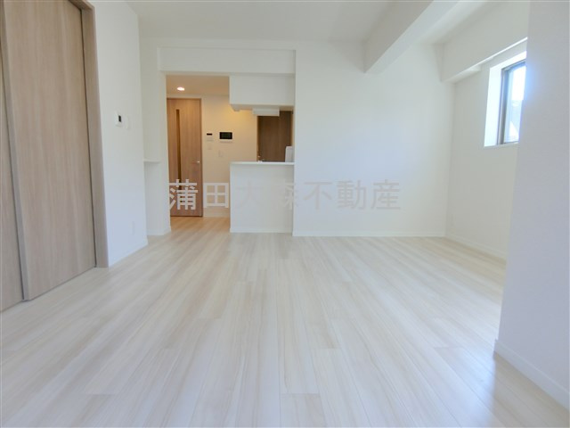 ARCOBALENO UMEYASHIKI アルコバレーノ梅屋敷の居間・リビング|LD