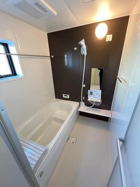 リーブルガーデン第２下野緑　新築一戸建ての浴室