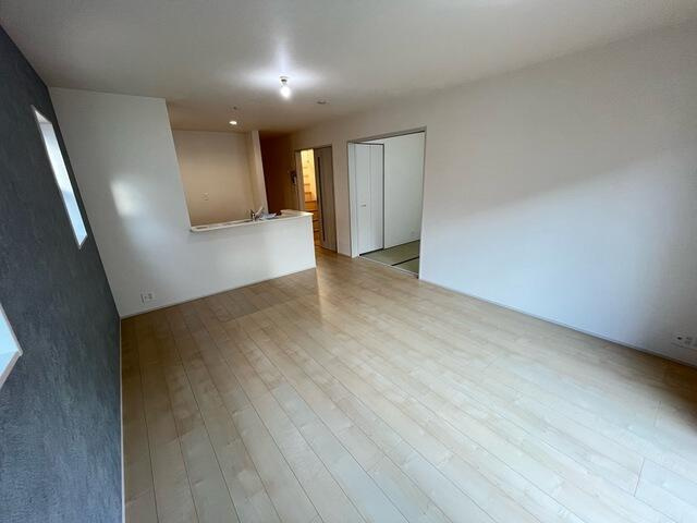 リーブルガーデン第２下野緑　新築一戸建ての居間・リビング