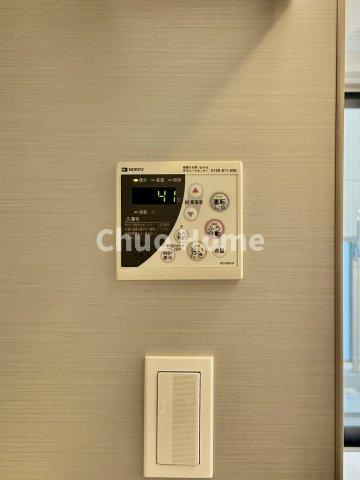 BELISTA押上駅前の発電・温水設備|【給湯リモコン】外での一日を忘れさせてくれるオートバス機能でお好みの湯量・温度に調整された浴槽。