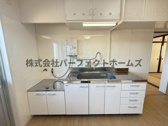 香里ヶ丘日東マンションD棟のキッチン|使いやすいキッチンです