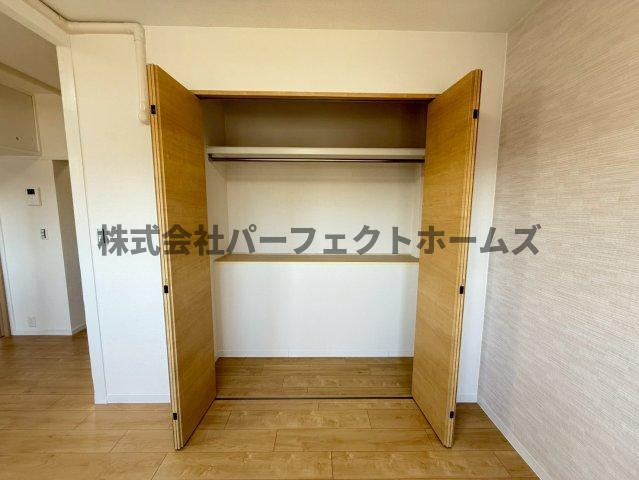 香里ヶ丘日東マンションD棟の収納|大きなものも収納できそうです