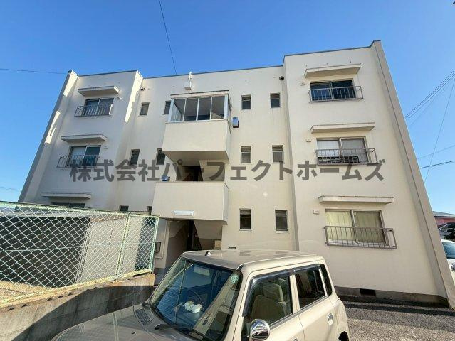 香里ヶ丘日東マンションD棟のエントランス|建物の内部です