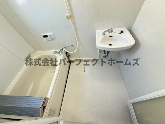 香里ヶ丘日東マンションD棟の浴室|落ち着いた空間のお風呂です