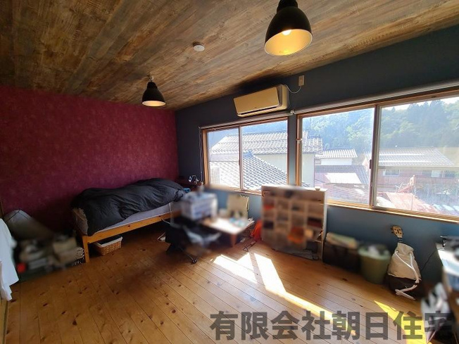 【洋室】 | 玉湯町玉造中古戸建 | ２階洋室です