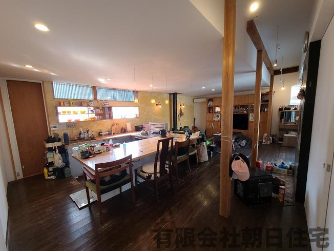 【キッチン】 | 玉湯町玉造中古戸建 | カウンターテーブルがあります