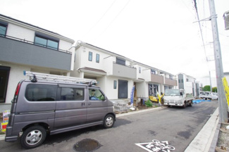 【前面道路含む現地写真】 | 【仲介手数料無料！！】府中市日新町3丁目　新築戸建て（全16棟）F号棟　5530万円