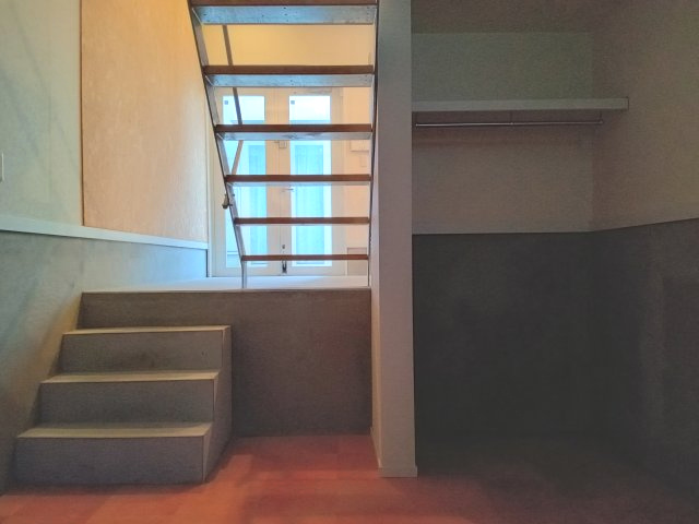 府中市府中町１丁目のアパートの内装