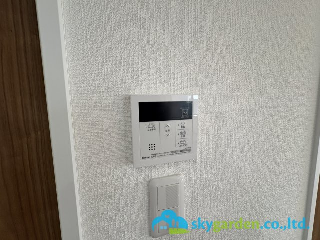 藤沢市辻堂太平台　新築戸建　全5棟1号棟の設備|給湯スイッチパネル