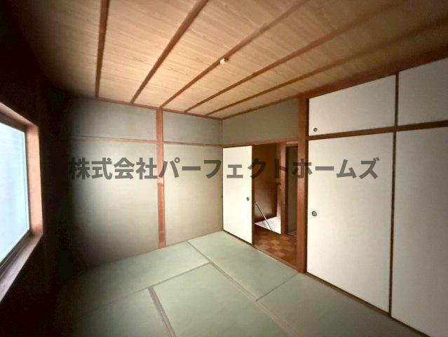 長尾家具町2丁目戸建　賃貸の和室|日本らしい落ち着いた雰囲気の和室です