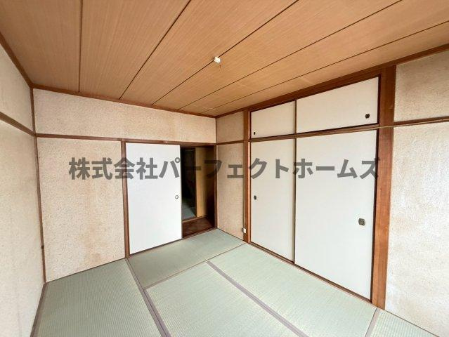 長尾家具町2丁目戸建　賃貸の和室|和室があると落ち着いた雰囲気になりますね