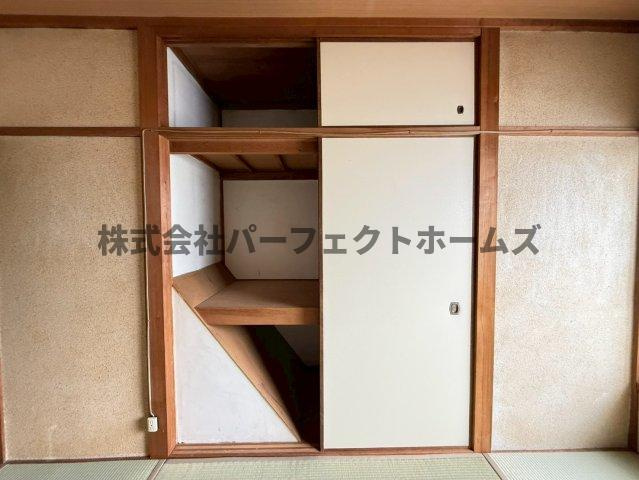 長尾家具町2丁目戸建　賃貸の収納|大きなスペースがあり、収納には困りません
