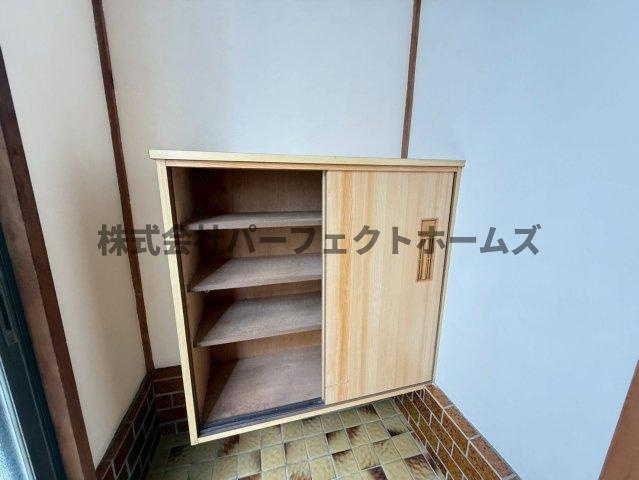 長尾家具町2丁目戸建　賃貸の収納|ちょっとした収納スペースも充実しています